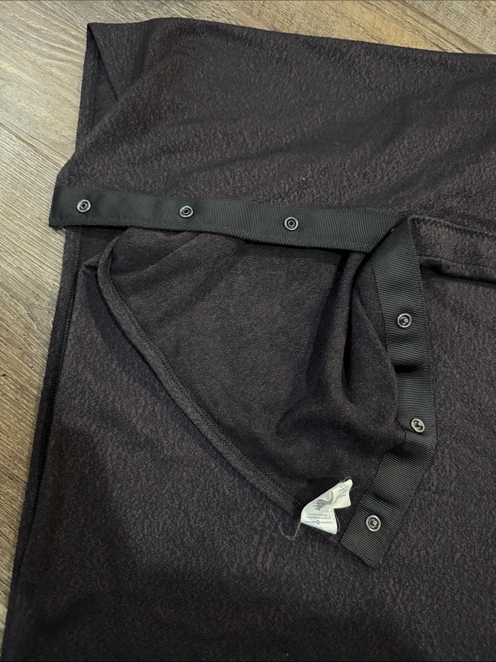 Lululemon Vinyasa Scarf - Picture 3 of 7